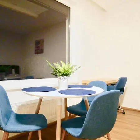 Daire Center-apartment Between Uni & Hospital İnnsbruck